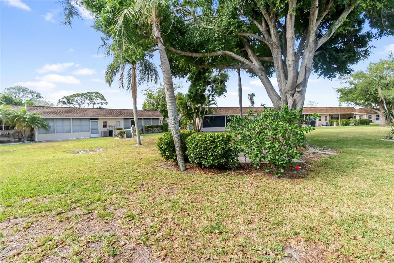 676 Park Circle , Bradenton, FL 34207 Photo