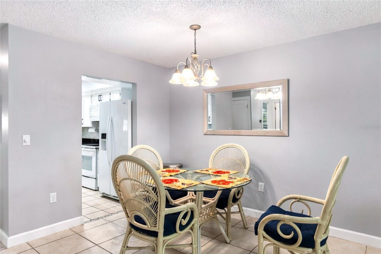 676 Park Circle, Bradenton, FL 34207 Photo