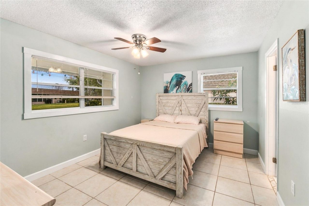 676 Park Circle, Bradenton, FL 34207 Photo