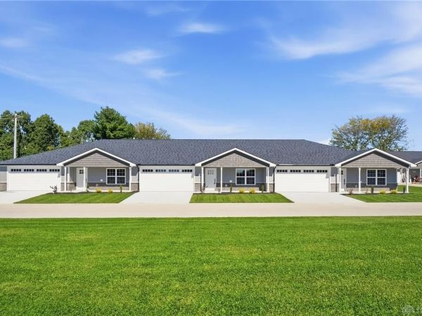 4534 W Ridgewood Road, Moorefield Twp, OH 45503