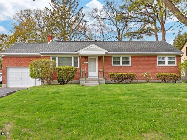 1165 Cresse Avenue, Schenectady, NY 12309