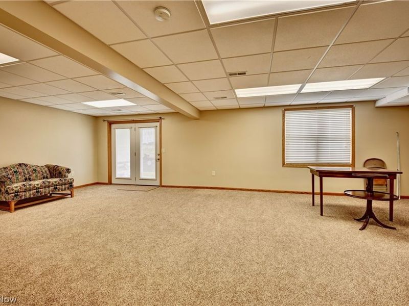 960B Mcdonald Drive NE, Sugarcreek, OH 44681 Photo 18