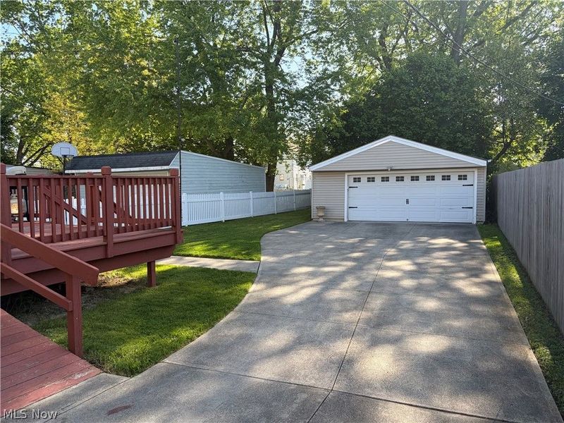 3619 W 148th Street, Cleveland, OH 44111 Photo 2