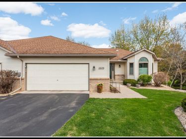 11609 88th Place N, Maple Grove, MN 55369