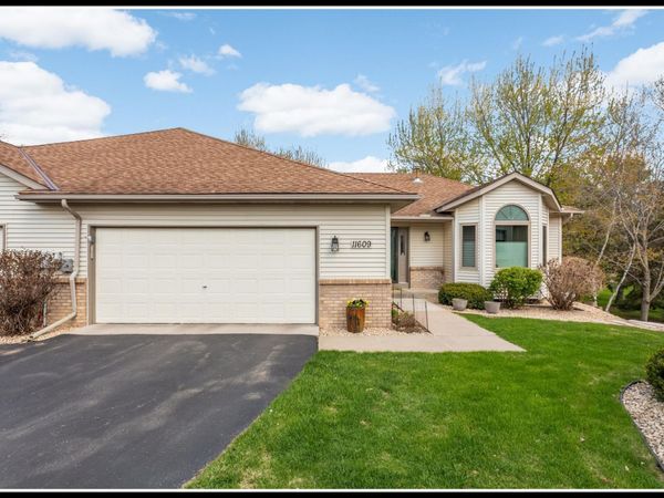 11609 88th Place N, Maple Grove, MN 55369