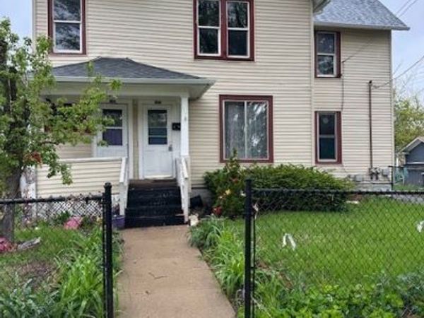 642 Pennsylvania Avenue , Aurora, IL 60506