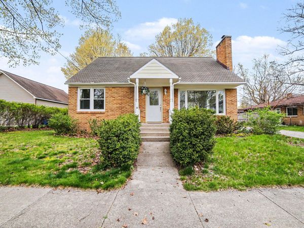 258 3rd Street, Pentwater, MI 49449