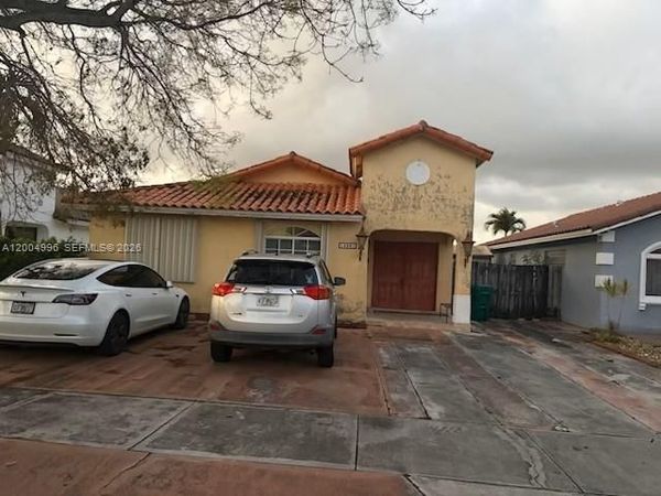 14961 SW 36th Ter , Miami, FL 33185