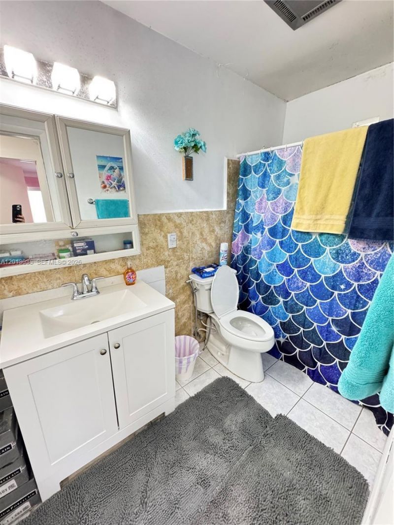 7140 W 15th Ct, Hialeah, FL 33014 Photo