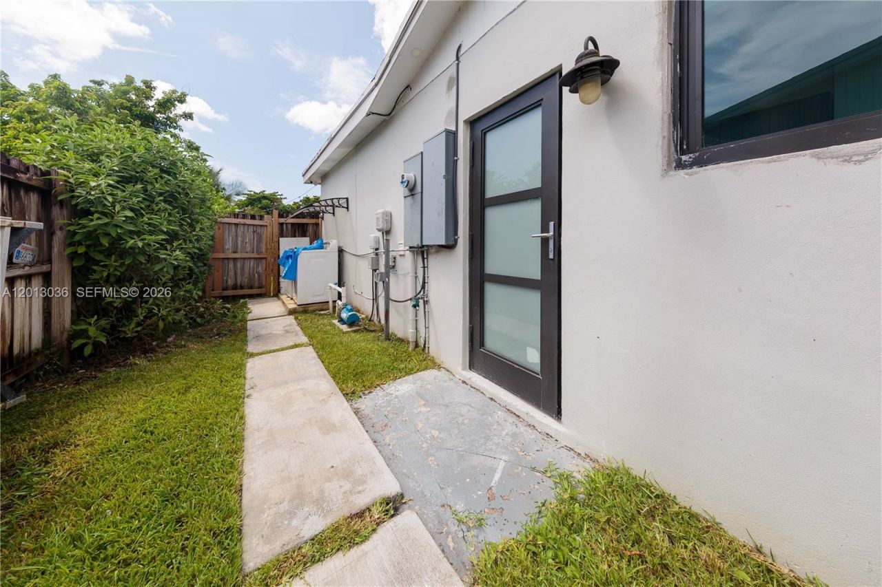 19311 Sterling Dr, Cutler Bay, FL 33157 Photo