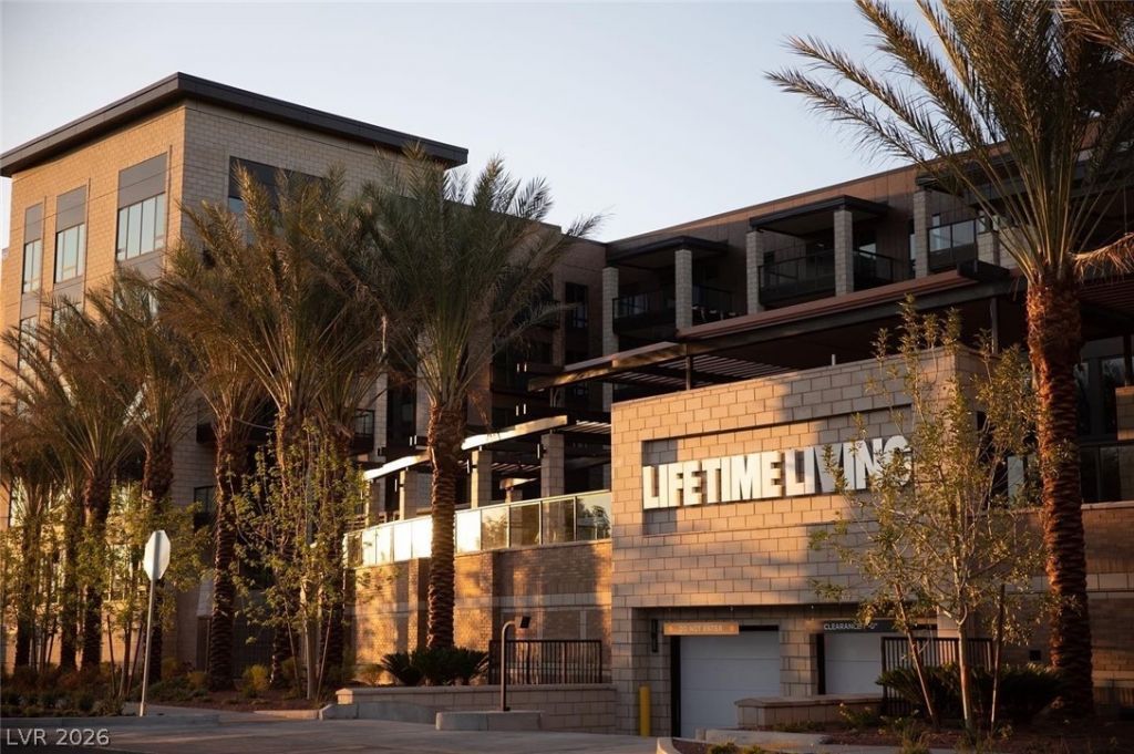 2460 E Serene Avenue, Unit 423, Henderson, NV 89074 Main Photo