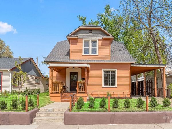 424 W Main St, Weiser, ID 83672