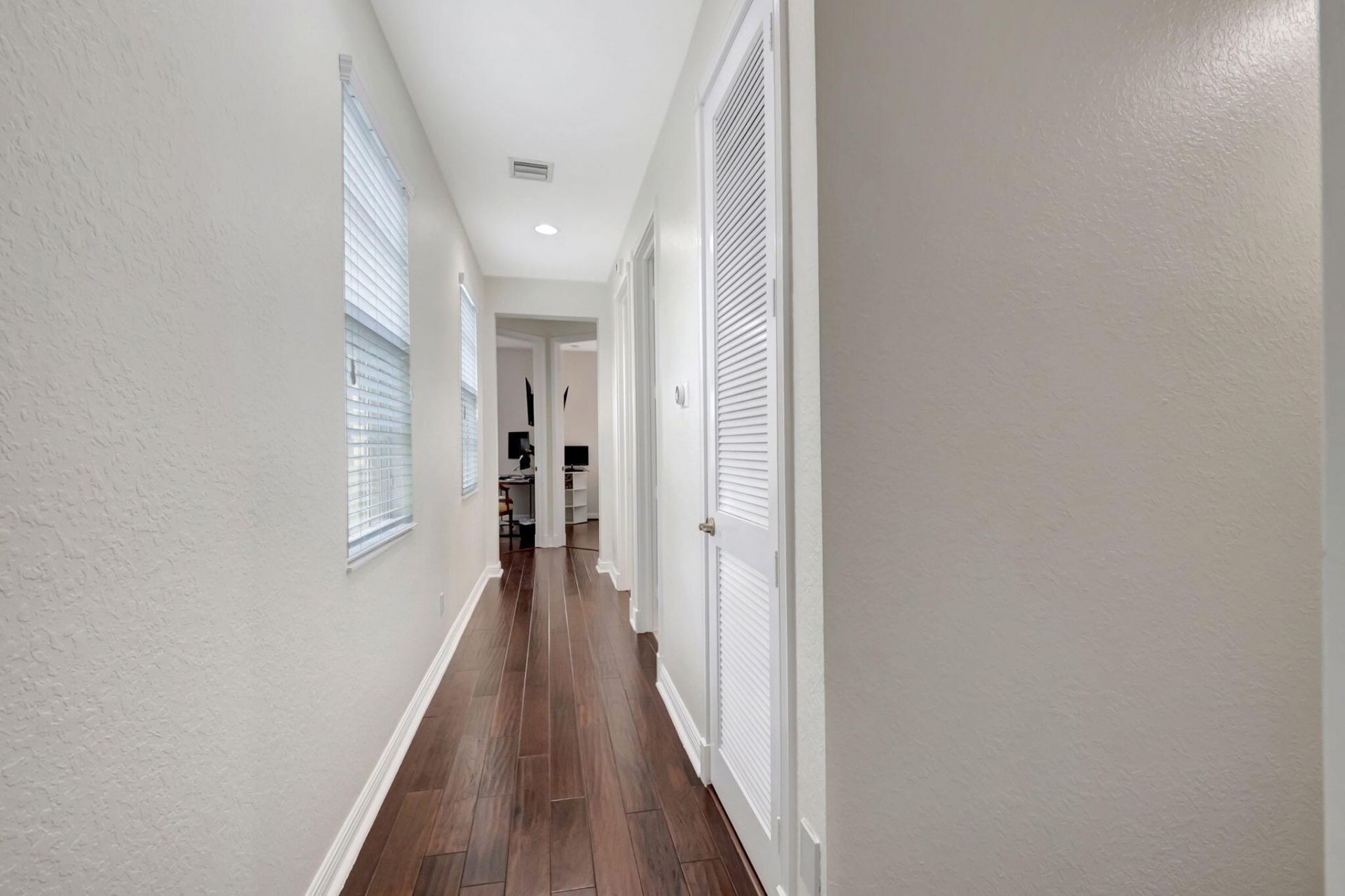 8302 NW 8th, Unit 8302, Boca Raton, FL 33487 Photo