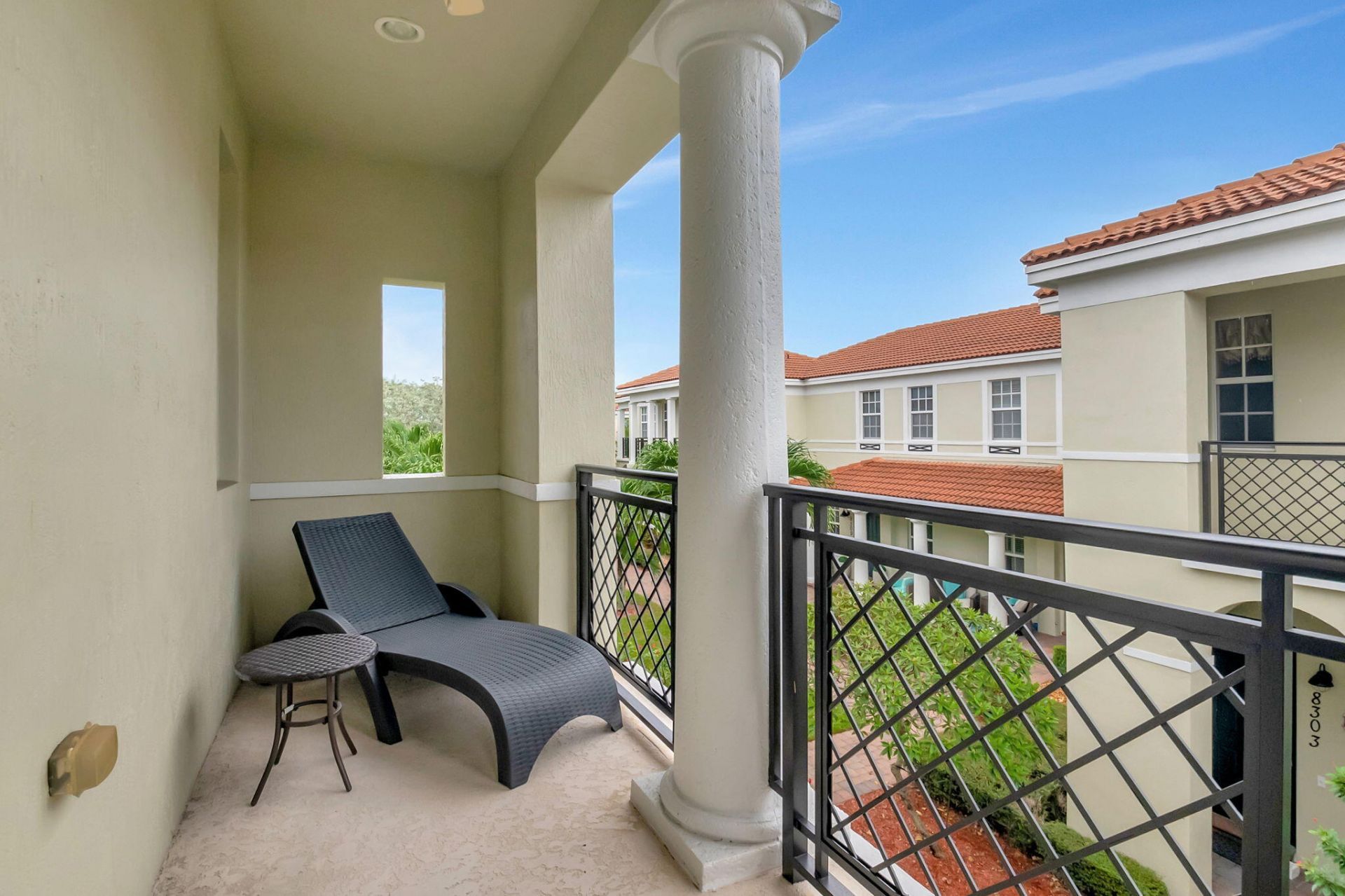 8302 NW 8th, Unit 8302, Boca Raton, FL 33487 Photo