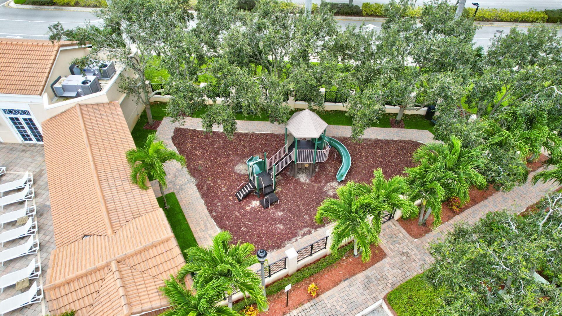 8302 NW 8th, Unit 8302, Boca Raton, FL 33487 Photo