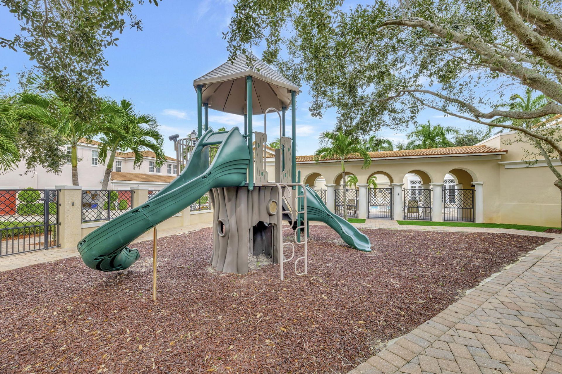 8302 NW 8th, Unit 8302, Boca Raton, FL 33487 Photo