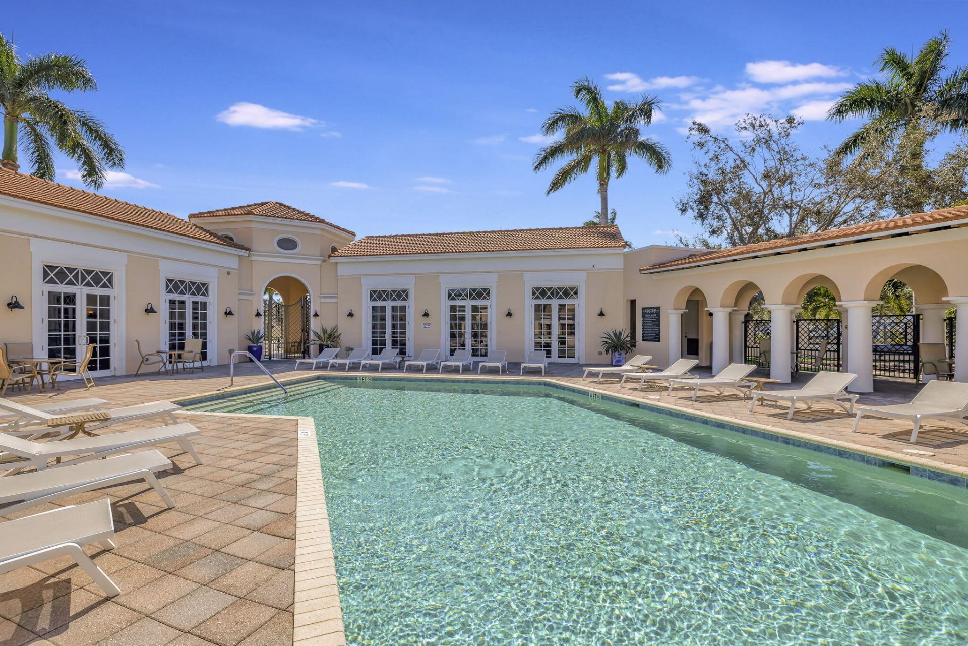 8302 NW 8th, Unit 8302, Boca Raton, FL 33487 Photo