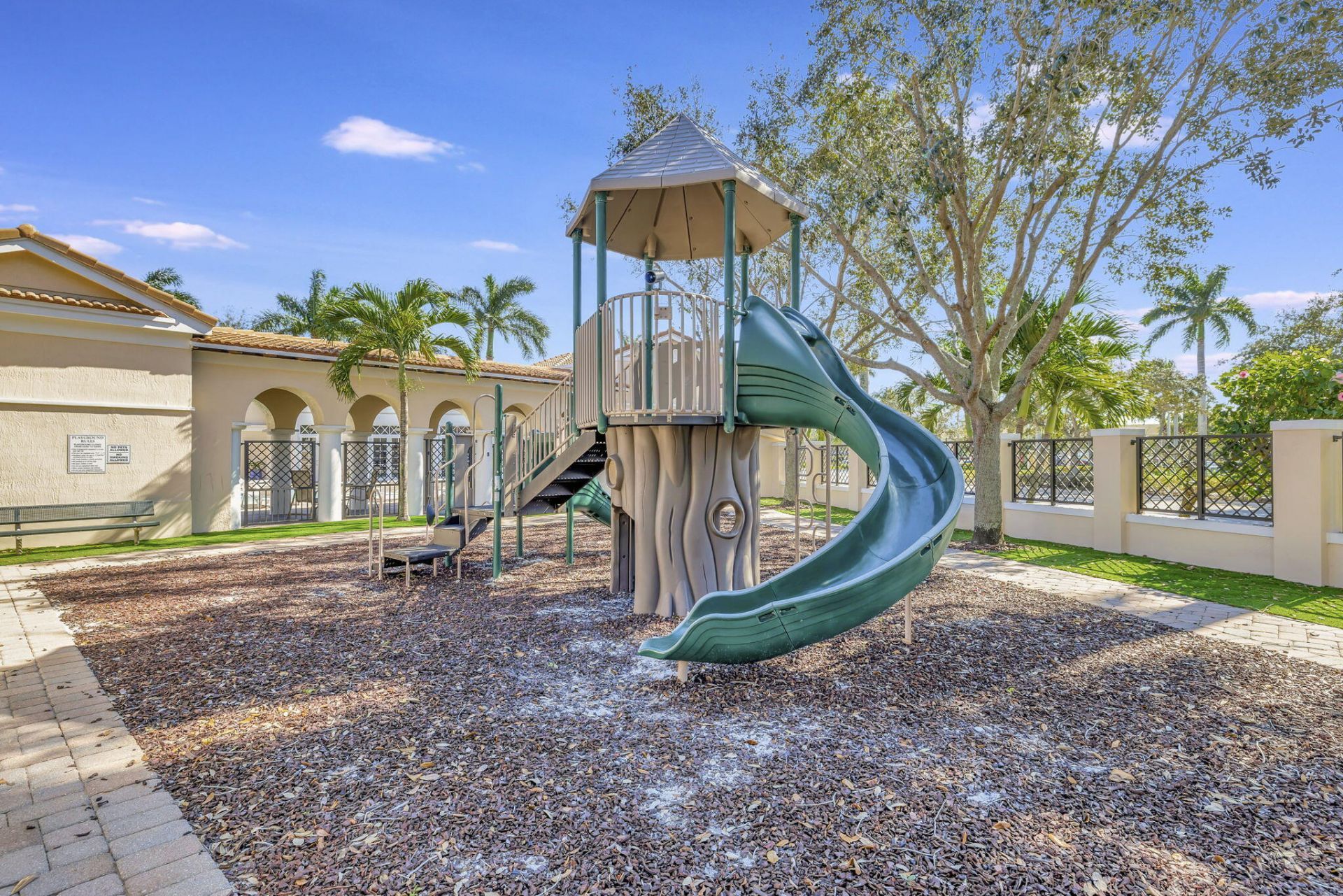 8302 NW 8th, Unit 8302, Boca Raton, FL 33487 Photo