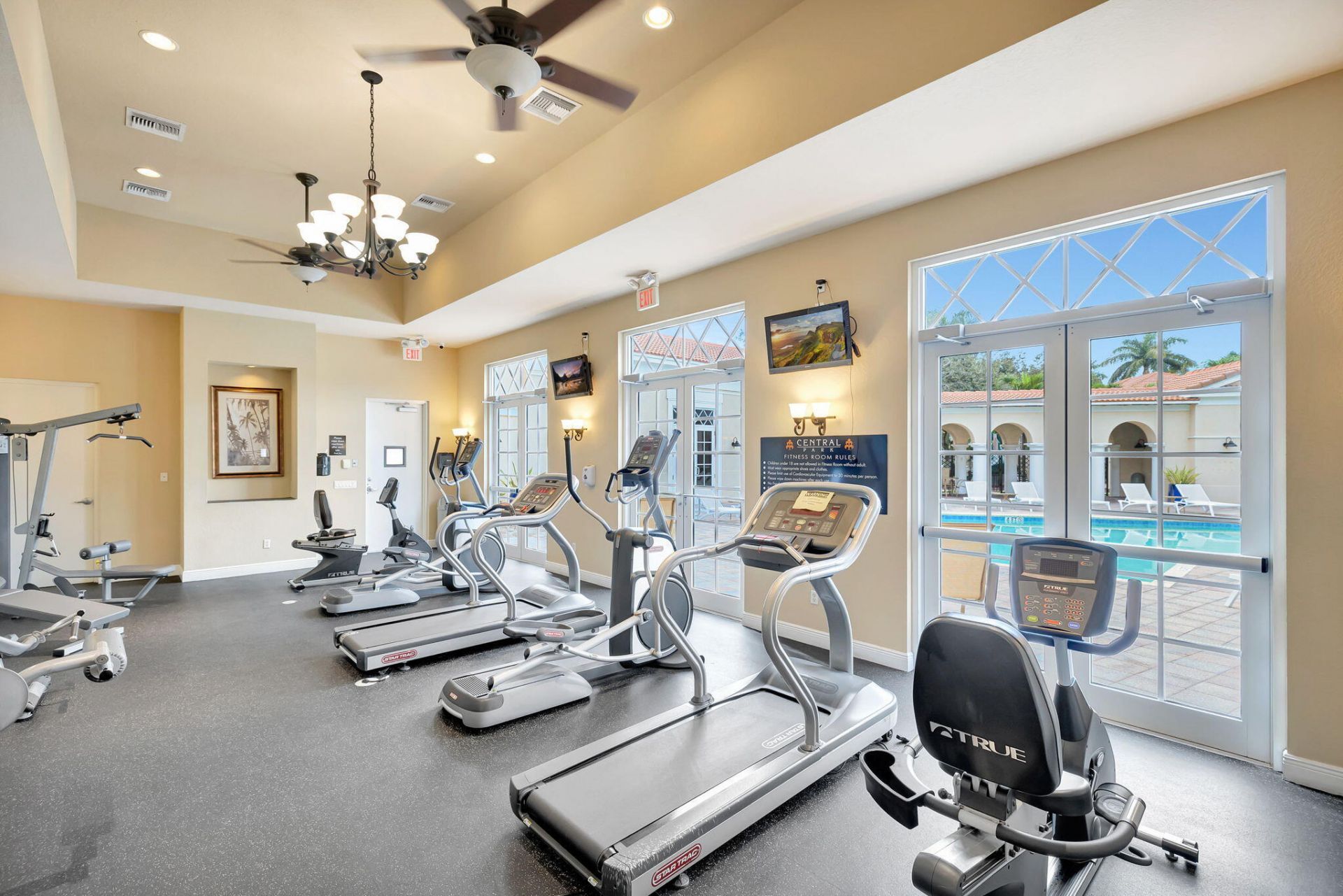 8302 NW 8th, Unit 8302, Boca Raton, FL 33487 Photo