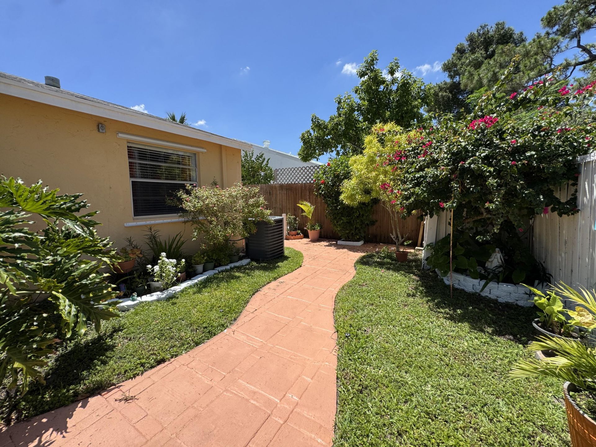 4815 Gladiator Circle, Greenacres, FL 33463 Photo