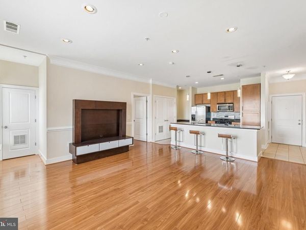 5400 AUTH ROAD, Unit 531, SUITLAND, MD 20746