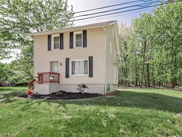 22530 Harms Road, Richmond Heights, OH 44143