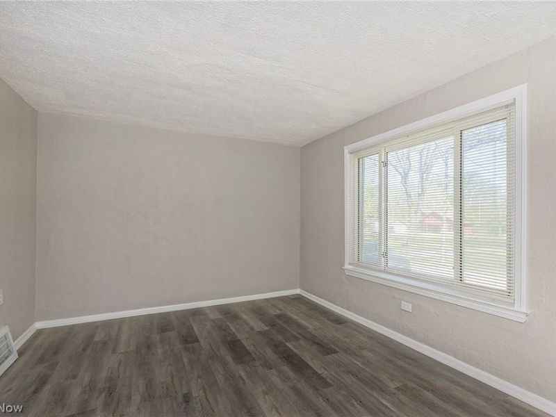 22530 Harms Road, Richmond Heights, OH 44143 Photo 14