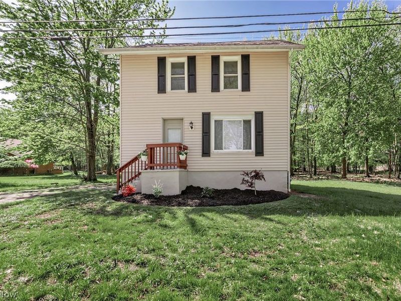 22530 Harms Road, Richmond Heights, OH 44143 Photo 2