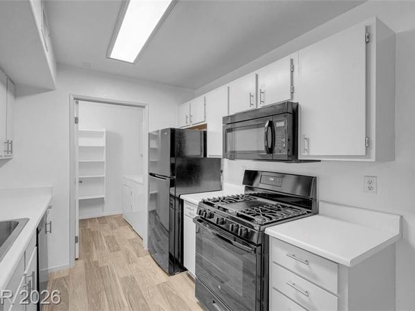 7885 W Flamingo Road, Unit 2151, Las Vegas, NV 89147