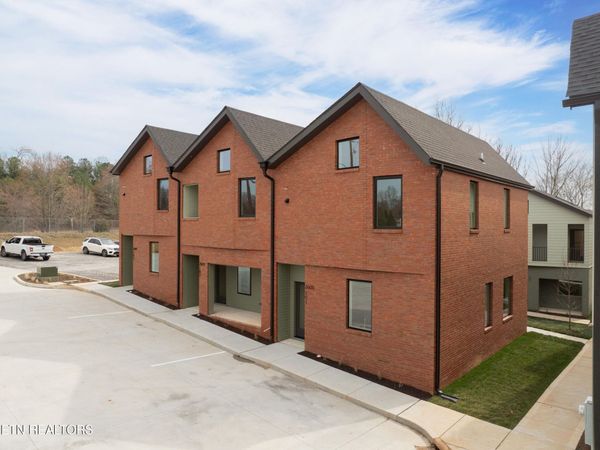 2600 Sevier Ave #103 Ave, Knoxville, TN 37920