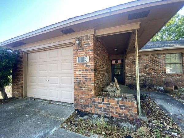 119 Escanaba Avenue, Panama City Beach, FL 32413