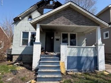 19614 Charest Street, Detroit, MI 48234