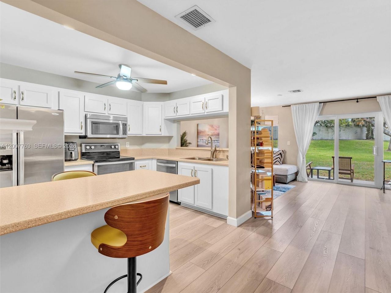 1958 E Discovery Cir E, Deerfield Beach, FL 33442 Photo