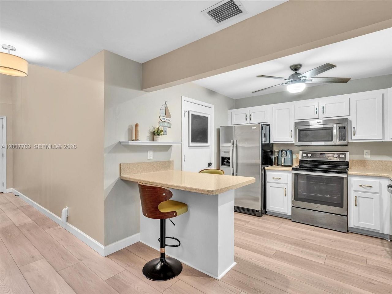 1958 E Discovery Cir E, Deerfield Beach, FL 33442 Photo