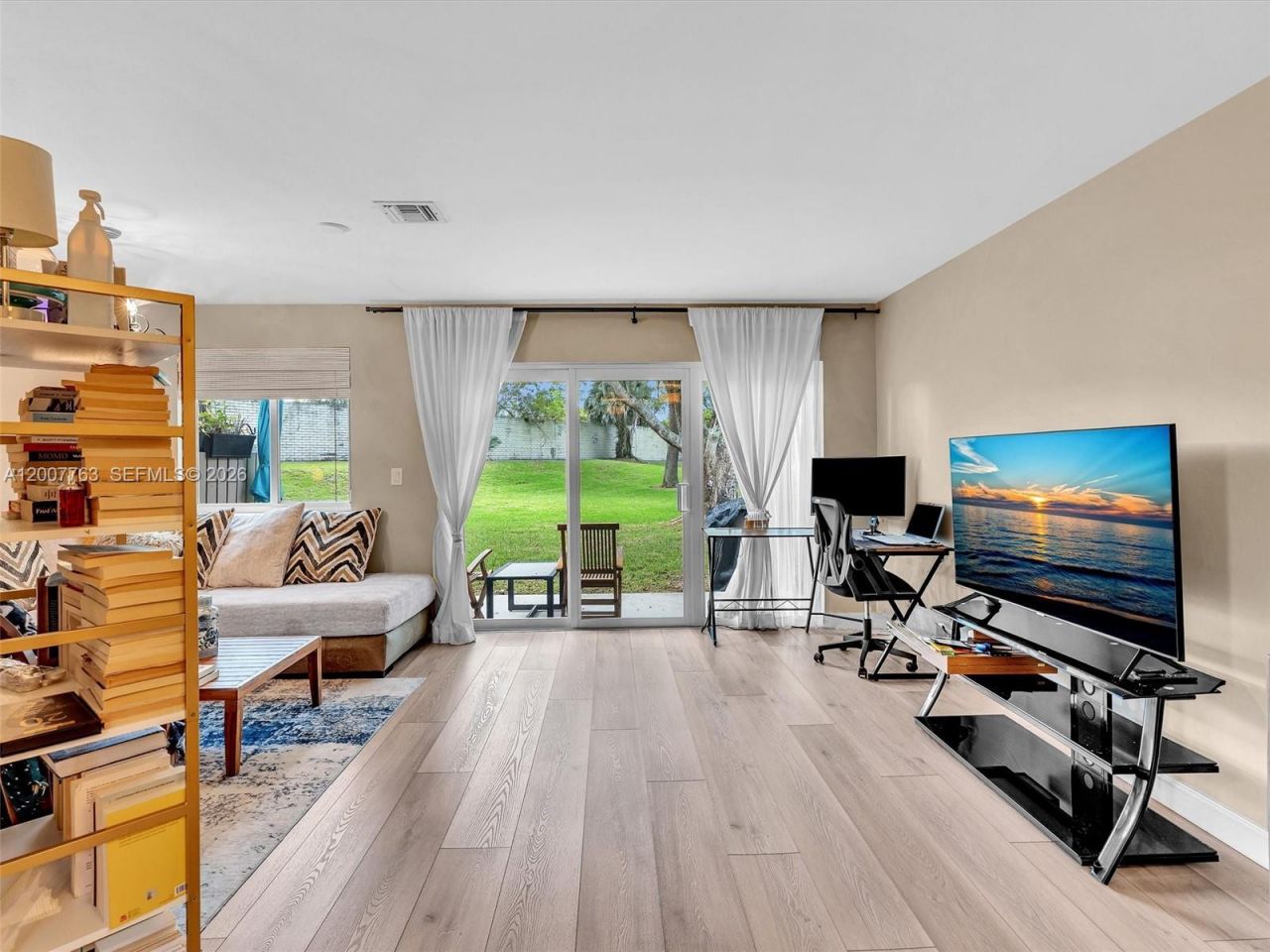1958 E Discovery Cir E, Deerfield Beach, FL 33442 Photo