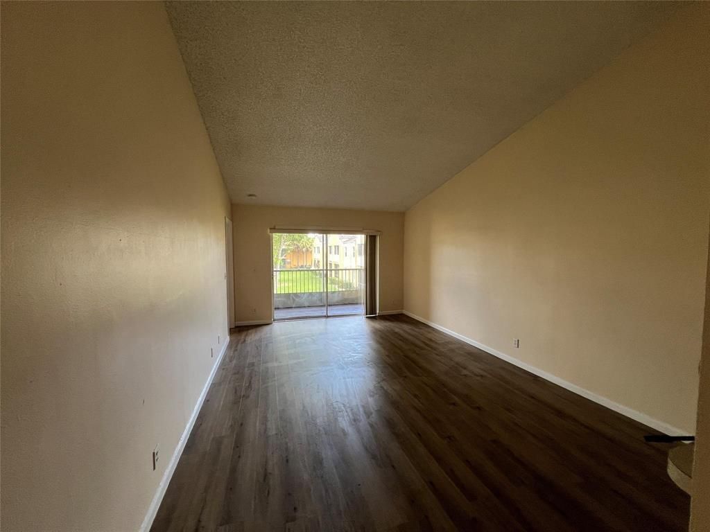 2431 NW 56th Avenue, Unit 5-201, Lauderhill, FL 33313 Photo