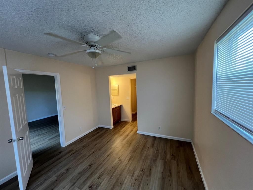 2431 NW 56th Avenue, Unit 5-201, Lauderhill, FL 33313 Photo