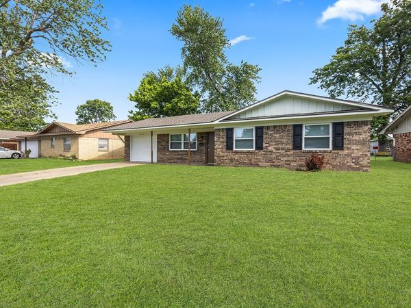 1606 Princeton Avenue, Springdale, AR 72762