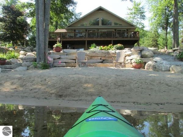 8307 Cortez Drive, Lake, MI 48632