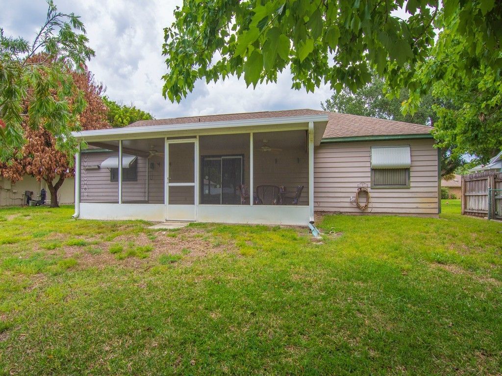 717 Doctor Avenue, Sebastian, FL 32958 Photo