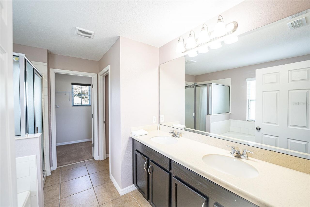 335 Magical Way , Kissimmee, FL 34744 Photo
