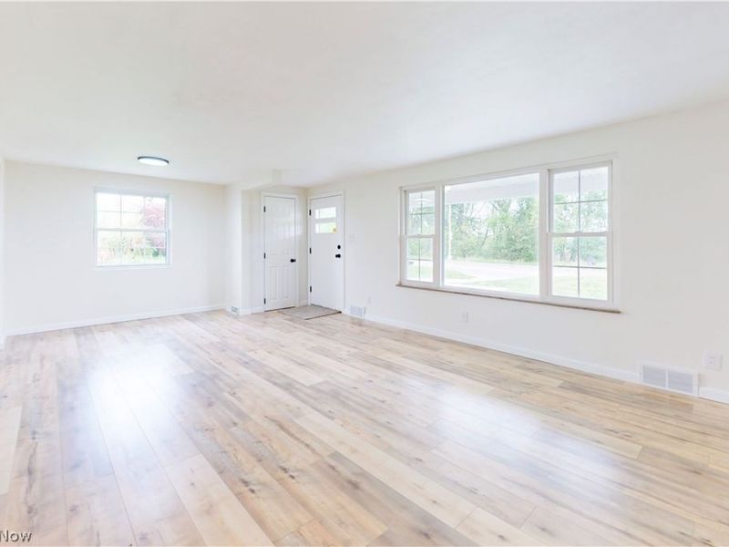 273 Lovers Lane, Steubenville, OH 43953 Photo 8