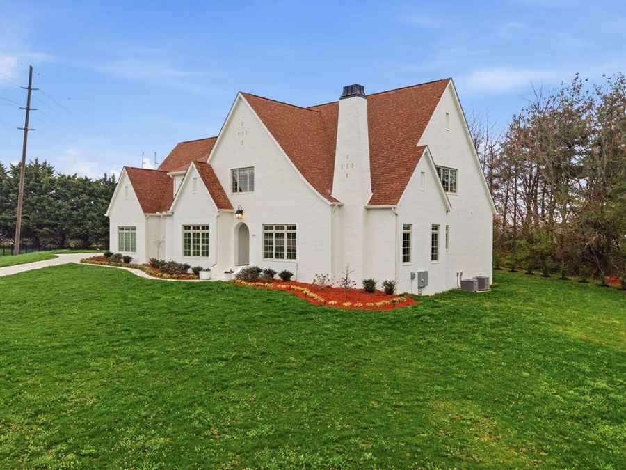 Property Image 104