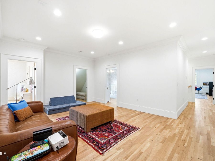 Property Image 73