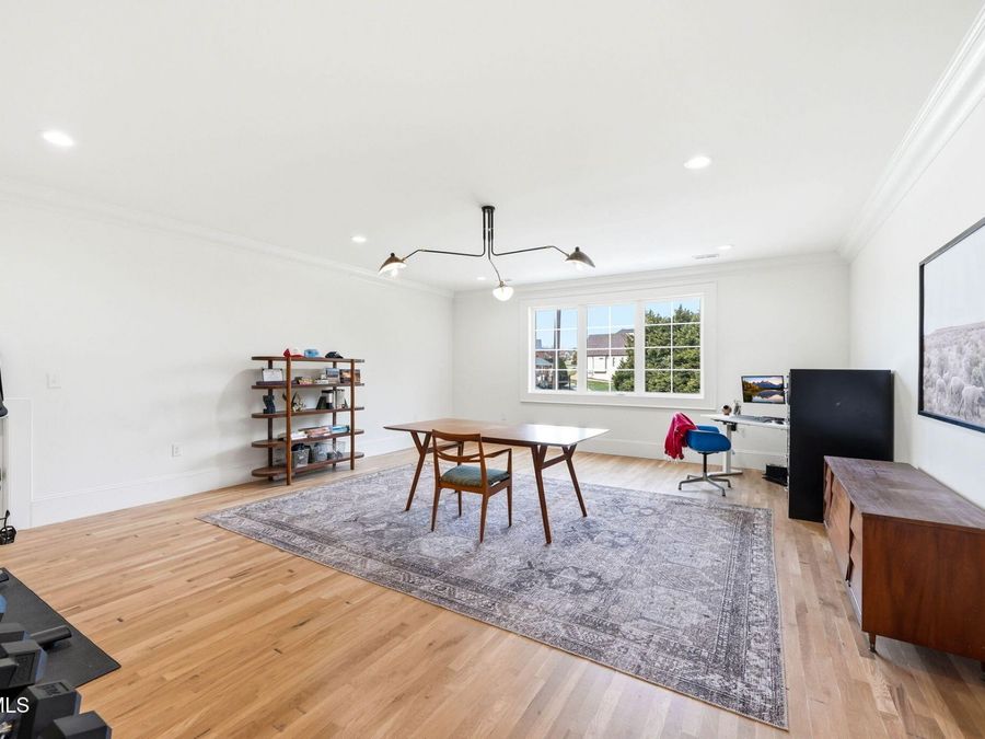 Property Image 79