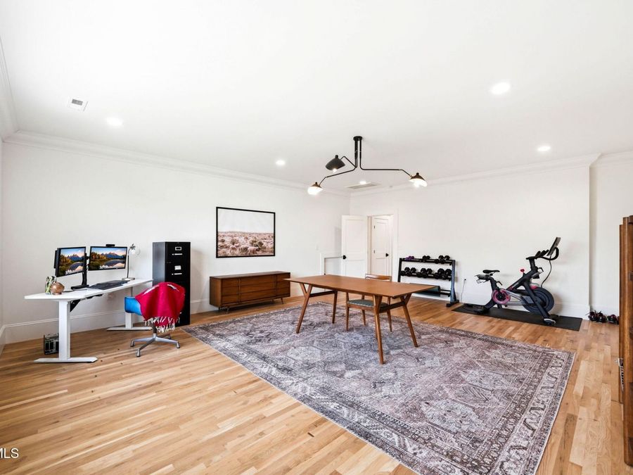 Property Image 80