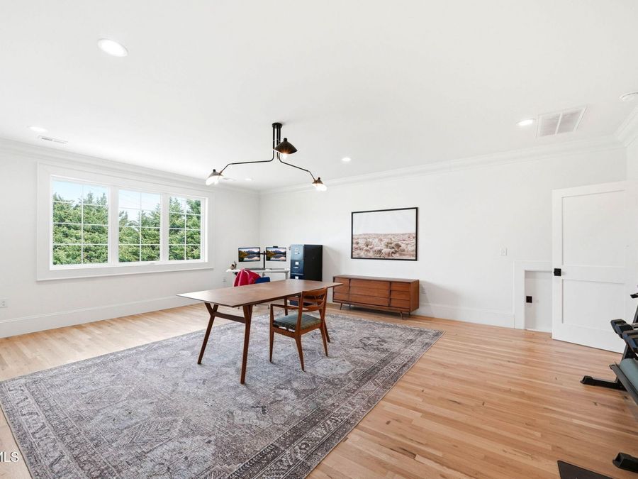 Property Image 81