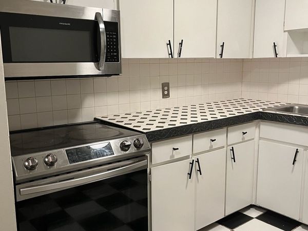 441 Harding Pl, Unit B2, Nashville, TN 37211