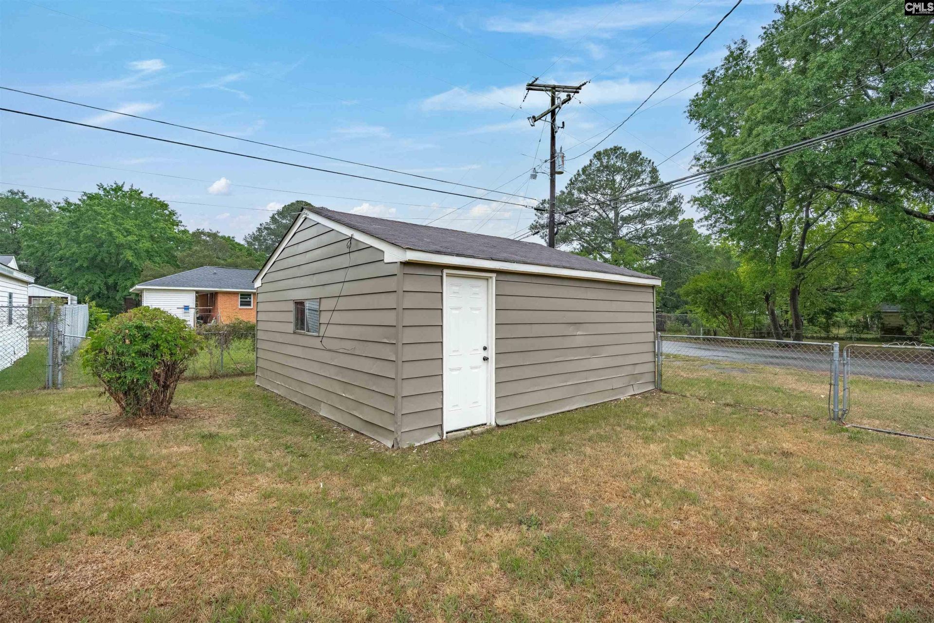 1462 Dahlia Photo 22