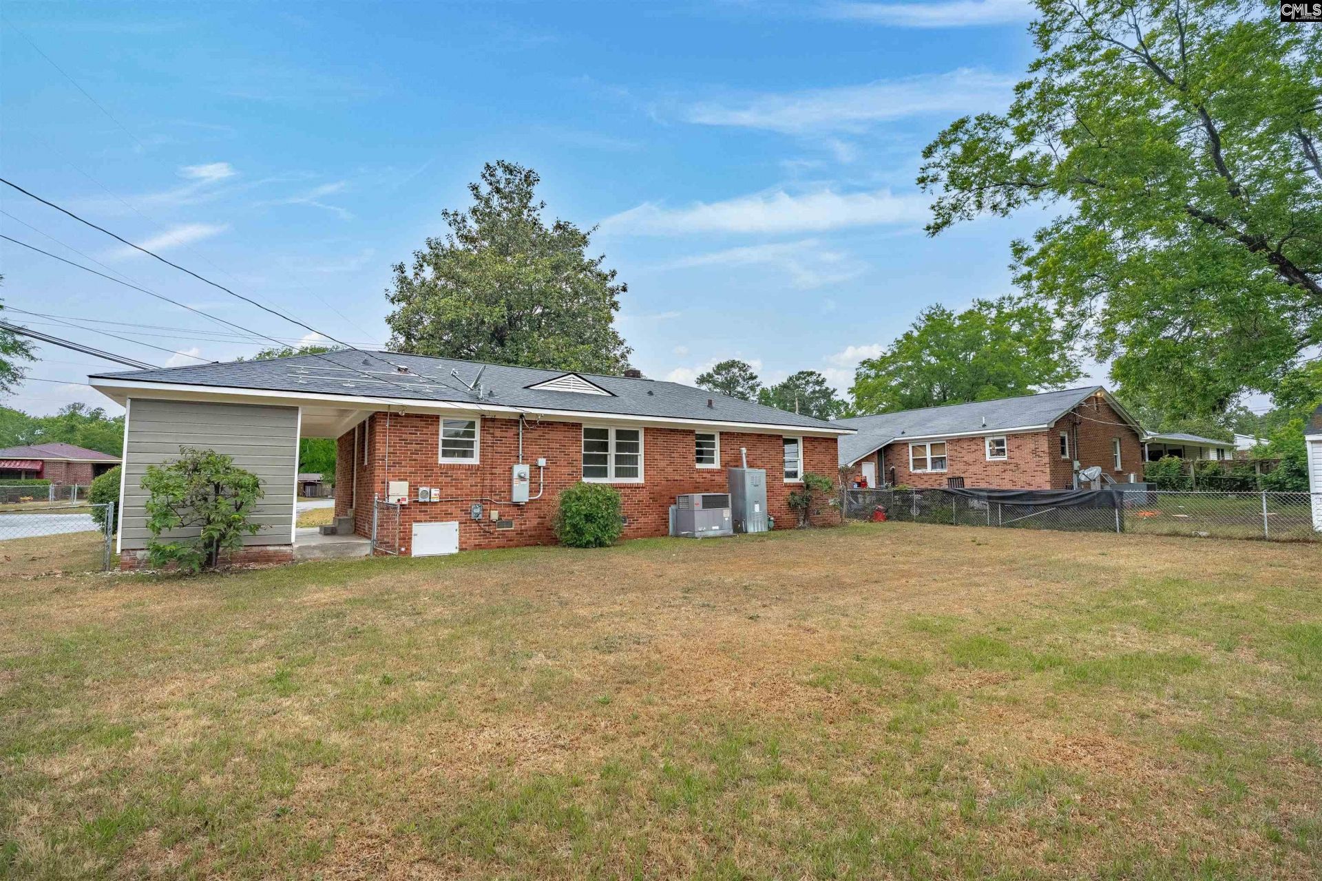 1462 Dahlia Photo 25